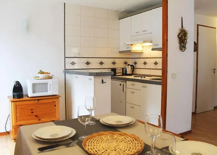 Soleado En El Corazon De Pirineos Esquièze - Sère