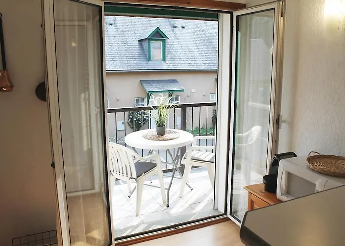 Soleado En El Corazon De Pirineos Esquièze - Sère